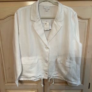 A  NWT J. Jill jacket in whitE.  Size M with a drawstring/ rope bottom.